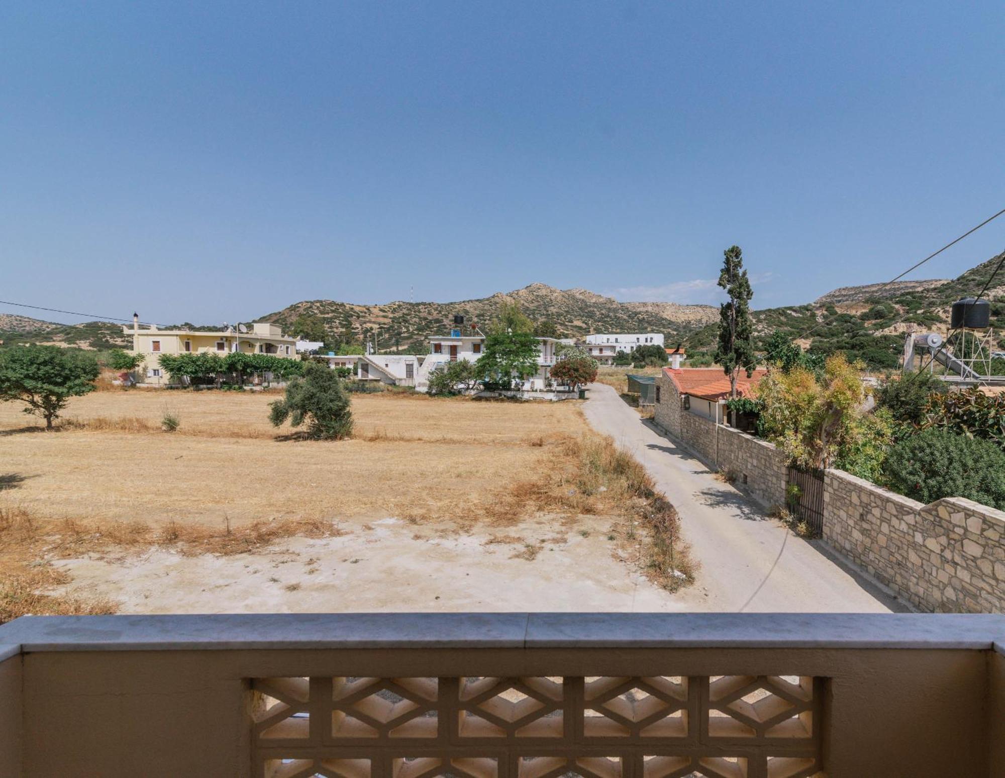 Matala Bay Hotel & Apartments Стая снимка