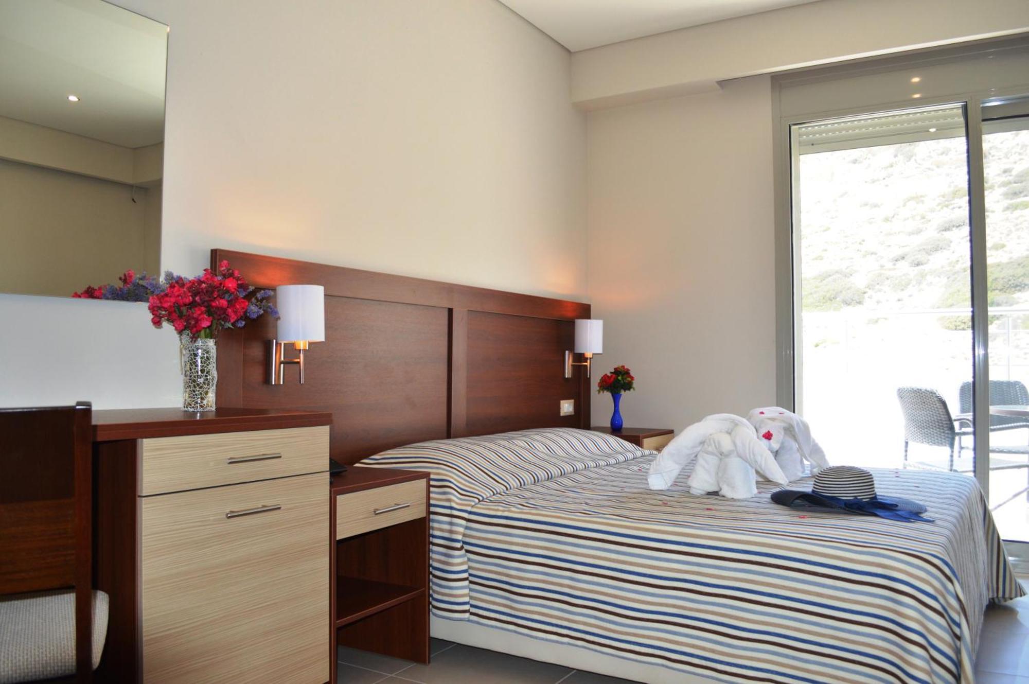Matala Bay Hotel & Apartments Стая снимка