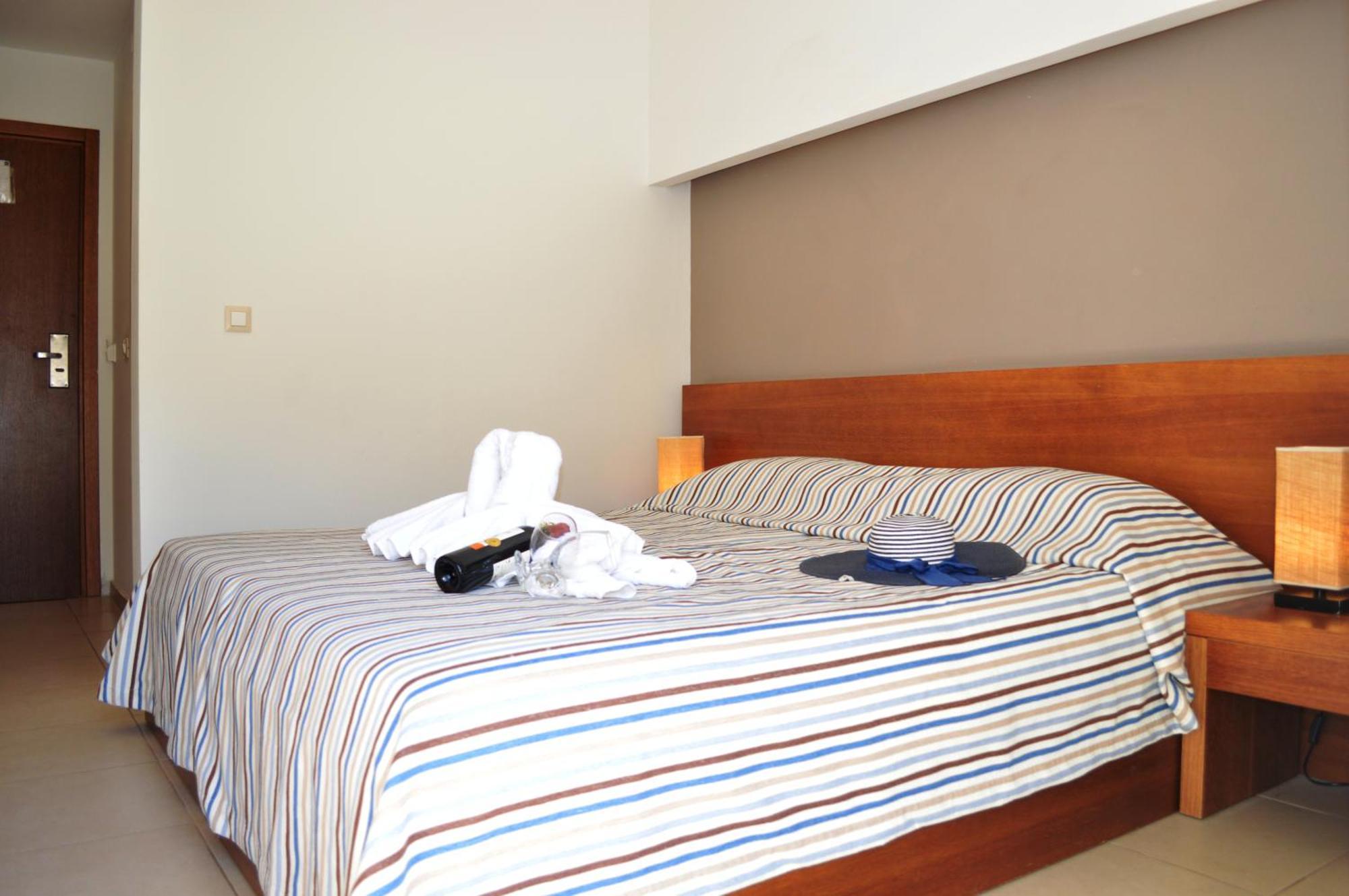 Matala Bay Hotel & Apartments Екстериор снимка