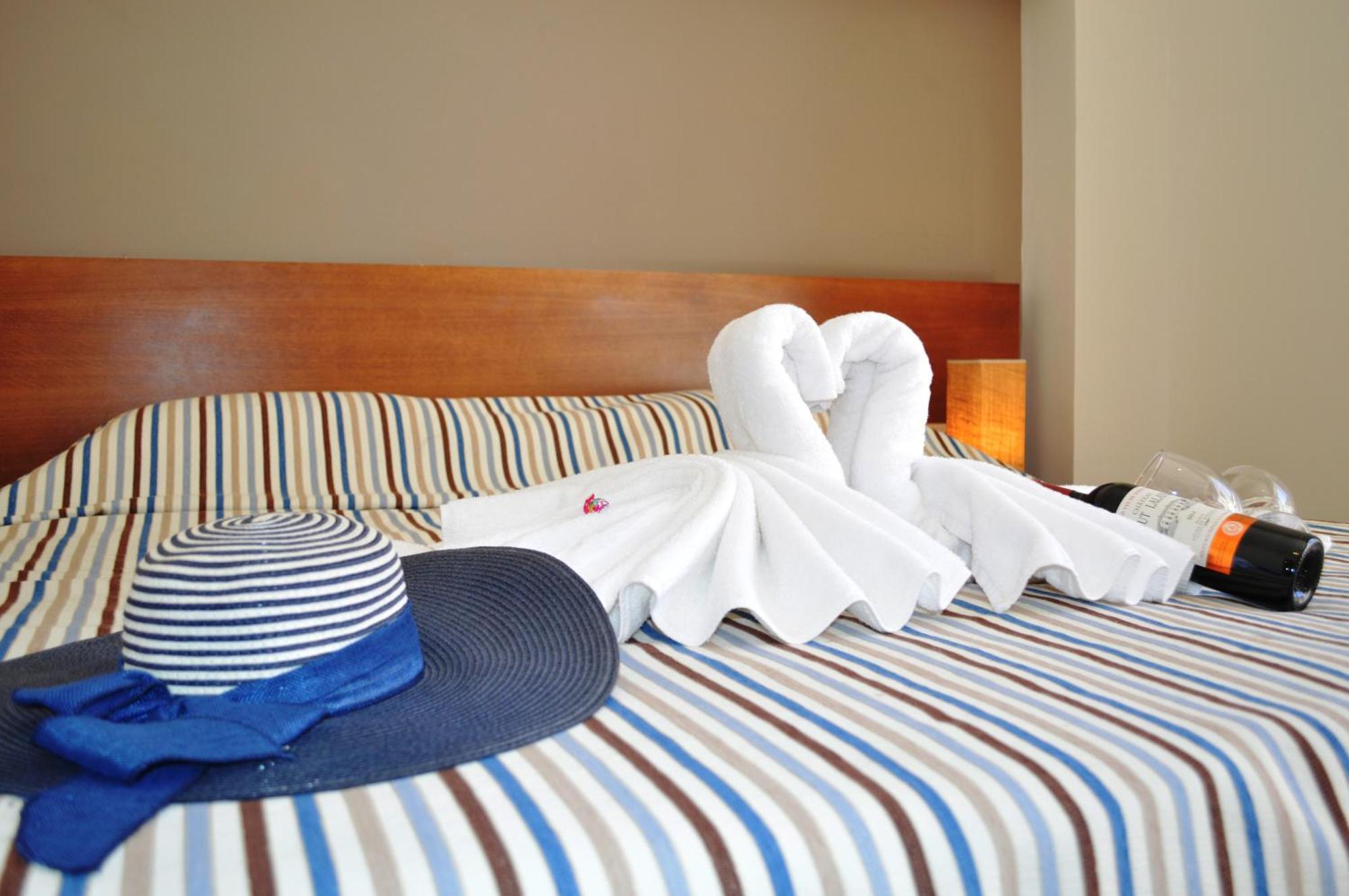 Matala Bay Hotel & Apartments Екстериор снимка